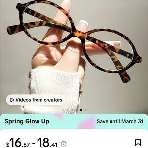 Oval reading glasses..retro style 2.50